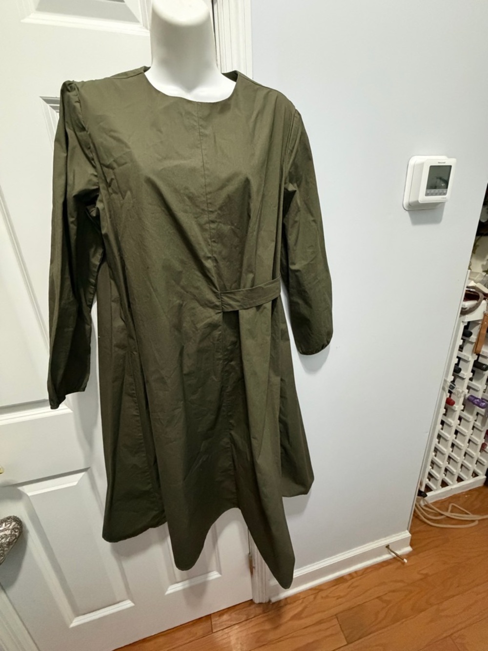 Chic Olive Green Midi Dress size large